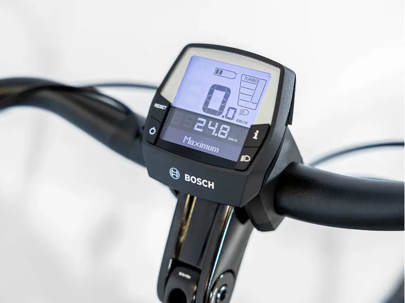 Trek District+ 3 Lowstep 400wh Electric Hybrid Bike 2023 in Battleship Blue-7